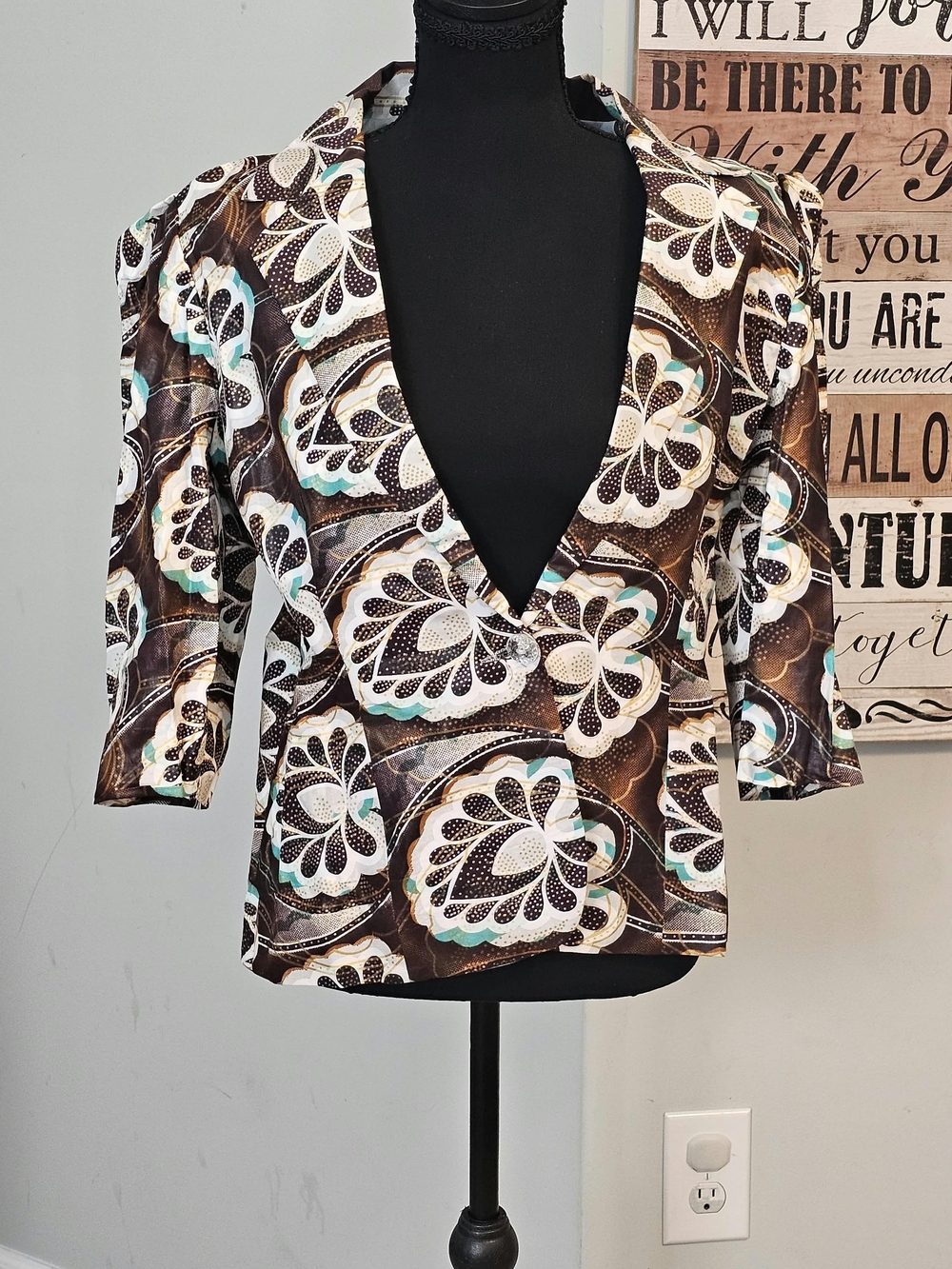 Women's Brown Ankara Floral-Pattern V-Neck Top